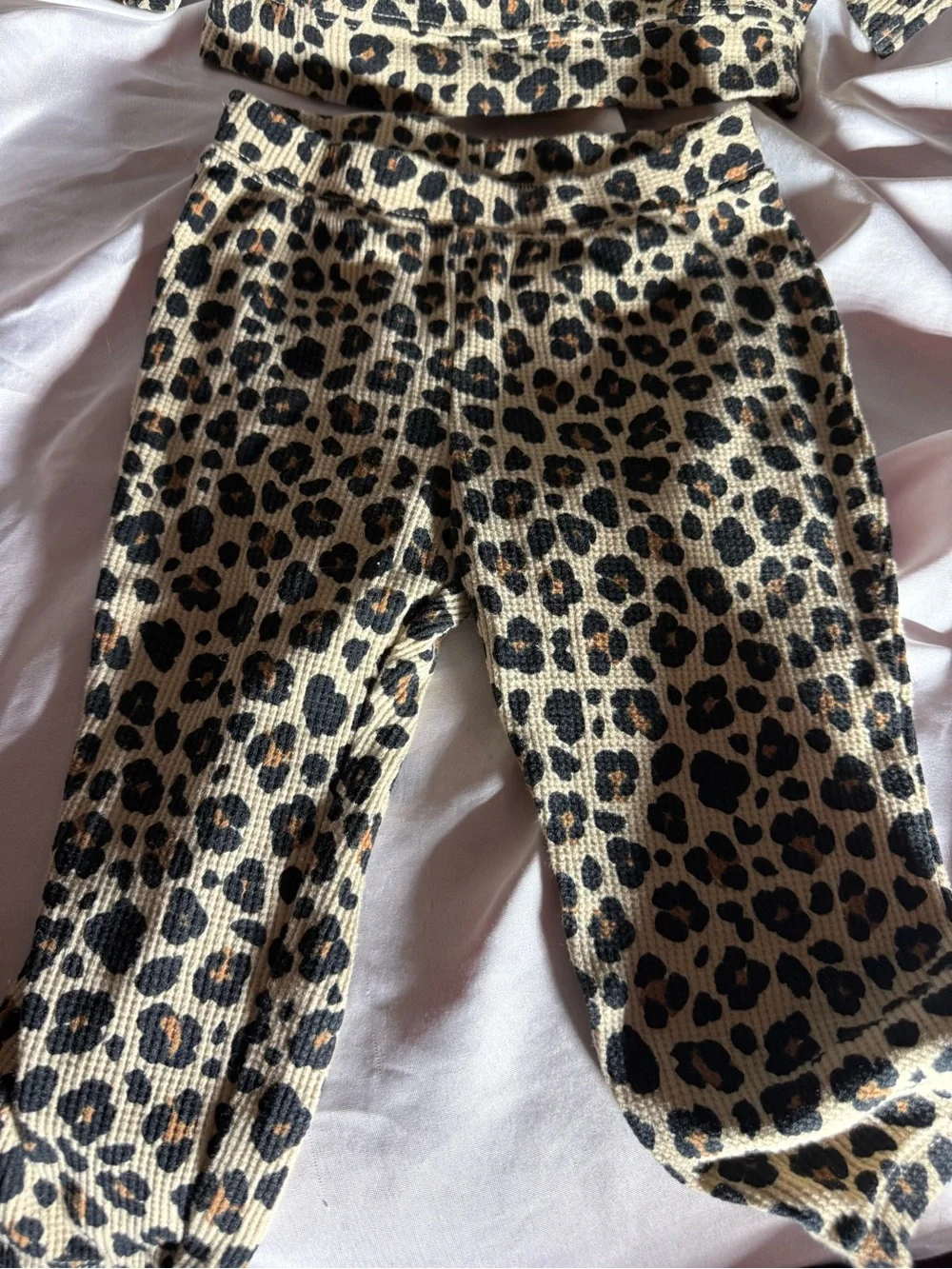 Cat & Jack Leopard Print Ribbed Pajama Set - Tan & Black
